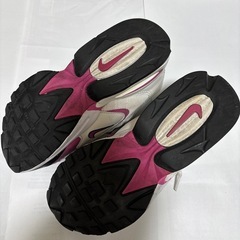 NIKEナイキ　エアマックス　スニーカー23.5cm BRS1000の画像