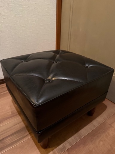 カリモク　オットマン