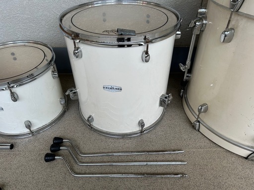 Pearl FORUM seriesドラムセット