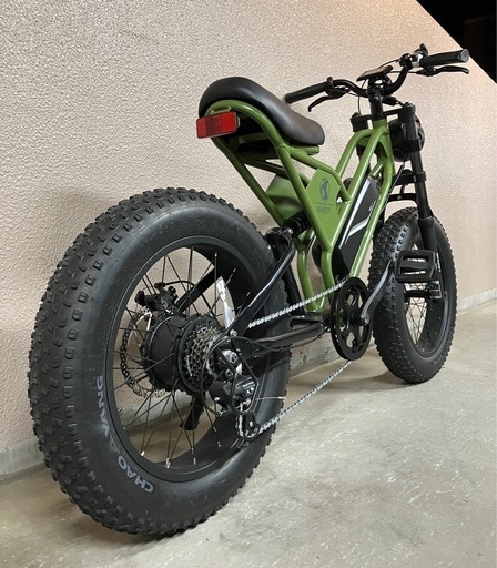 美品】CYCOO GHOST マットカーキ (☆) 国領の電動アシスト自転車