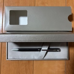 かなりお得‼️🉐 SHEAFFER ボールペン 専用ケース付き波型模様