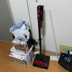 スティック型掃除機 グランレッド VC-CLW31-R [サイクロン式]の画像