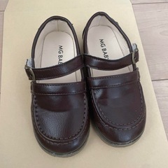 ストラップシューズの画像