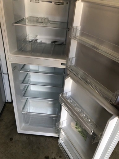 NO B185 ?福岡市内配送設置無料✨?YAMADASELECT(ヤマダセレクト)　YRZ-F23H1　2ドア冷凍冷蔵庫　(236L