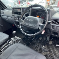 苫小牧発　車検長期！コミコミ　クレーン、プラウ付き　EL付5MT 4WD 錆なし！の画像