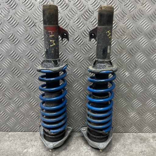 アクティトラック　サス　ストラット　バネ　ローダウン