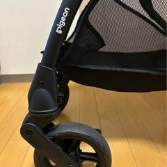 Runfee Lino'n RB4L ブラック ベビーカーの画像