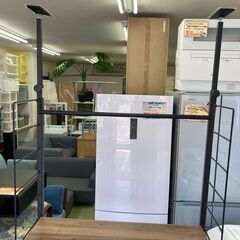 【リサイクルショップ ピカソ 小松原】🌲📚✨ 突っ張り式3段シェルフ 幅80cm 奥行29cm 高さ215cm ✨📚🌲★6775★の画像