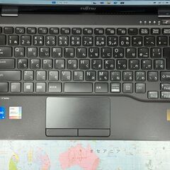 D08　Visio2024・LTE 富士通 U9311/F 第11世代 ノートPC 美品の画像