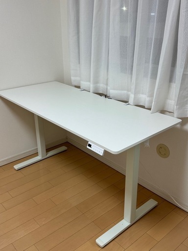 Claiks 昇降デスク