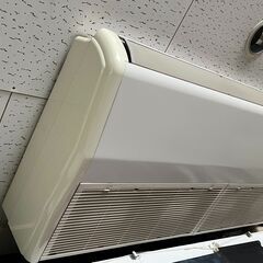 業務用エアコン（室内機＋室外機セット）動作品・現地取外し前提／店舗改装・新築建て替えに伴い、装飾品・備品・家具を譲渡いたしますの画像