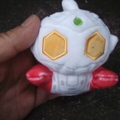 もちもちぬいぐるみ　　ウルトラセブン？　の画像