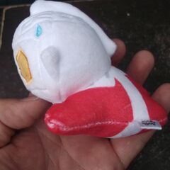 もちもちぬいぐるみ　　ウルトラセブン？　の画像