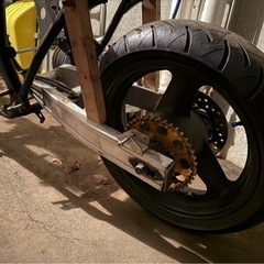 CB750Fフレームの画像
