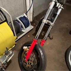 CB750Fフレームの画像