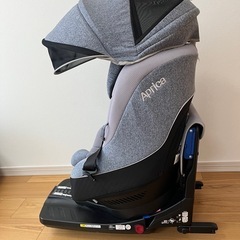 【Aprica クルリラ Cururila】 チャイルドシート グレーの画像