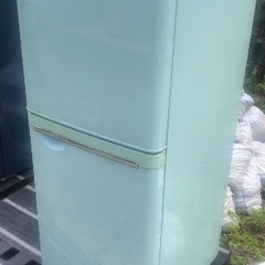 東芝　2ドア冷蔵庫 2004年製造