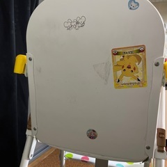 ハイチェア　テーブルの画像