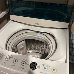 【引渡し先決定】レトロ感があるシンプルな洗濯機の画像