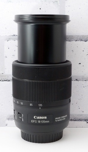 高速AF！Canon EF-S 18-135mm IS USM●フード付き  1ヶ月動作補償あり！ 安心のゆうパック代引き発送！ 送料