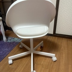 IKEA MALAKAR マルシェーア椅子の画像