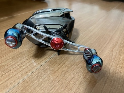 シマノ　16アンタレスDC HG 右ハンドル　バス釣り　リール