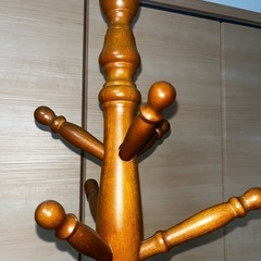 アンティークポールハンガーの画像