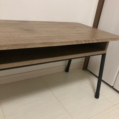 アイアンウッドミニマムローテブルの画像