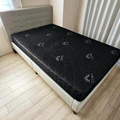 セミダブルベッド 
