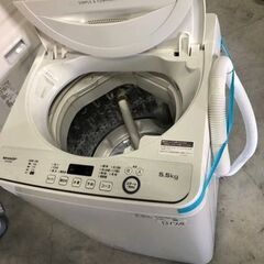 NO B178 ★格安特価★福岡市内配送設置無料★ シャープ SHARP 全自動洗濯機 幅56.5cm(ボディ幅52.0cm) 5.5kg ステンレス槽 ホワイト系 ES-GE5D-W 2020年の画像