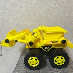 おもちゃ トラックの画像