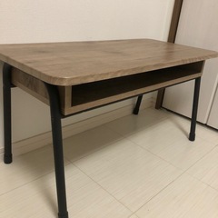 場所とらず  アイアンウッドミニマムローテブル