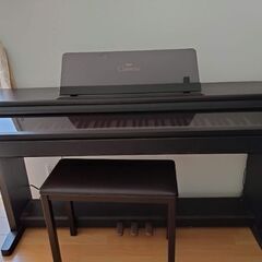 YAMAHAヤマハ　クラビノーバ　電子ピアノ＆椅子