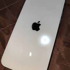 iPhone SE2 64GB SIMフリー　美品　ホワイト　MX9T2J/A A2296 Whiteの画像