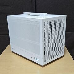 AMD8コアCPU搭載　コンパクトで持ち運びも便利な高性能PC