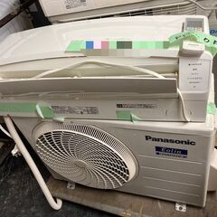 ☆中古￥33,800！Panasonic　14畳用4.0kwルー...