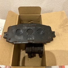 　トヨタカローラフィールダー　フロントブレーキパッドの画像
