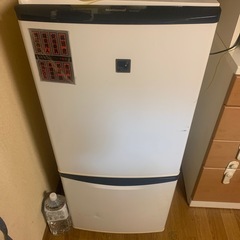 冷蔵庫の画像