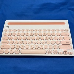 Bluetooth ワイヤレスキーボード ピンク白ツートン 未使用