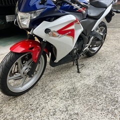 エンジン始動動画あり　在庫多数投稿してます　堺市堺区　CBR250R