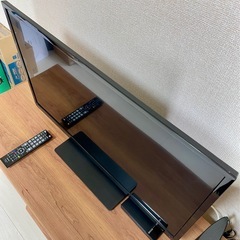 テレビ 32V型の画像