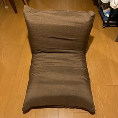 座椅子になります