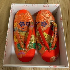 七五三　鈴入り草履（新品未使用）の画像