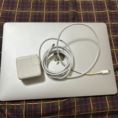 訳あり: Mac Book Air Retina 13インチ2019 8GB 128GBの画像
