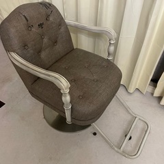 美容室　チェア