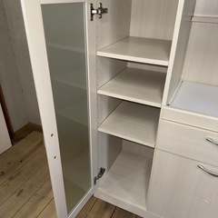 【1033】【美品】ホワイト木製食器棚の画像