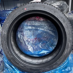 夏タイヤ215/45R17
