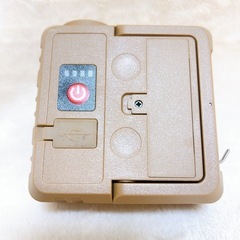 【未使用】LEDランタン 調光可能 500ルーメン 2000mAh USB充電 耐水の画像