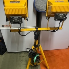 ハロゲンワークランプスタンド式の画像