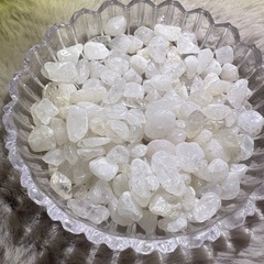 天然石　浄化用　開運　さざれ石　さざれ水晶　数珠　インテリアの画像